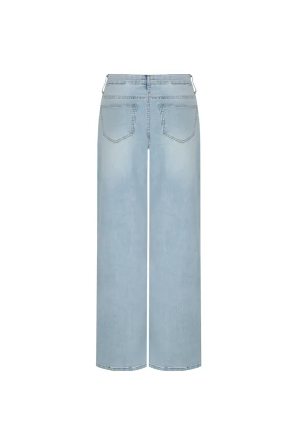 Nadia Jeans