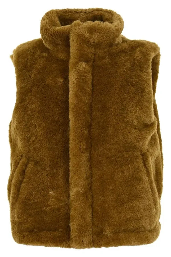 Pierce Vest