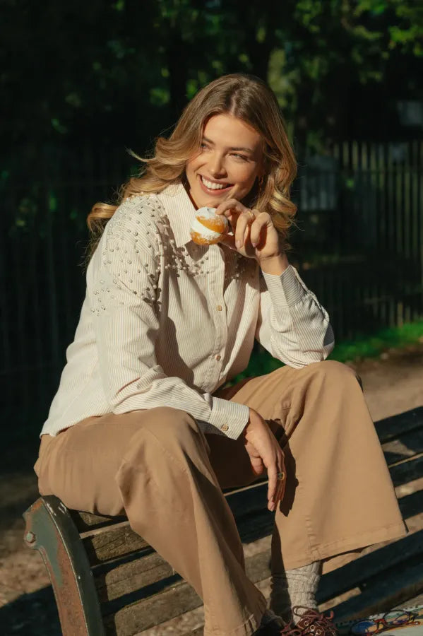 Larsy Blouse