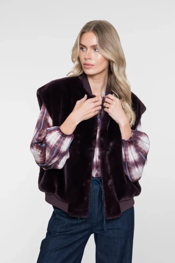 Gilet Fur With Rib