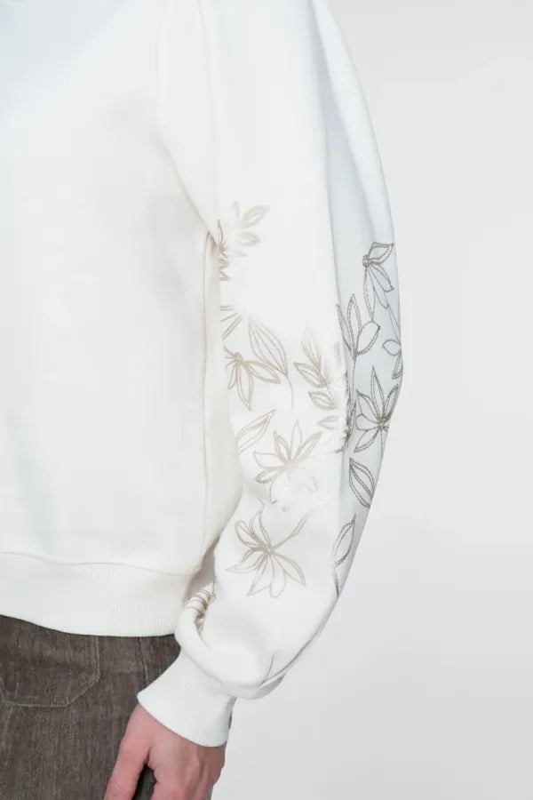 Sweat foil printed sleeves