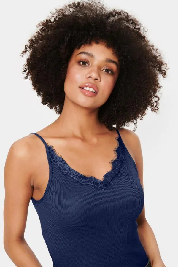 Mayasz Strap Top