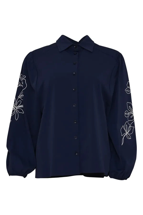 Larixxe Blouse