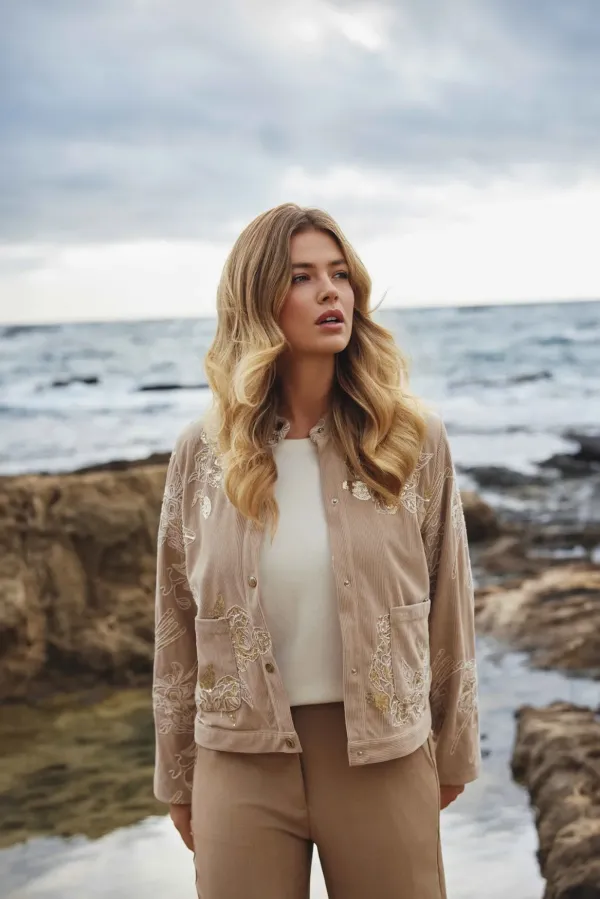 C_S_The_Label_Inge_Jacket_Sand_5