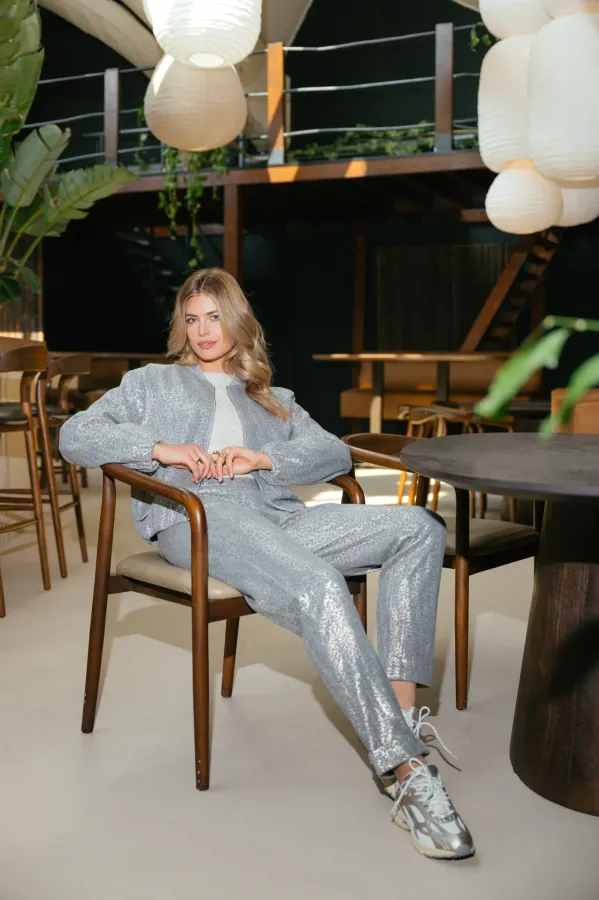 C_S_The_Label_Inthe_Jacket_Grey_Light_Gold
