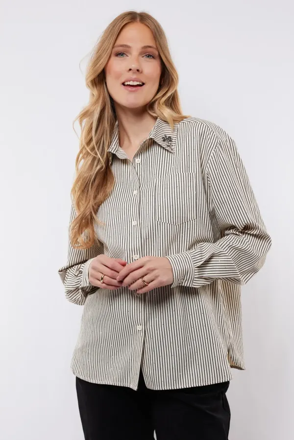 C_S_The_Label_Lyllith_Blouse_Black_off_white_4