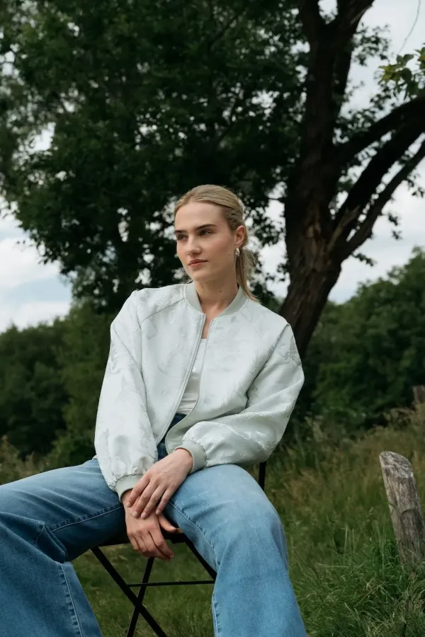 Maicazz_Paris_Jacket_Silver_Shine_2