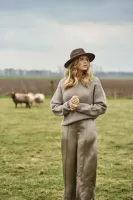 C_S_The_Label_Kirsten_Knit_Pullover_Bronze_5