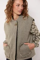 G_maxx_Kamala_Gilet__2