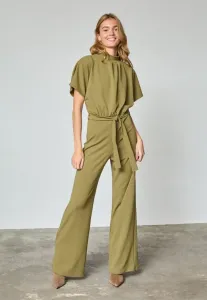 Sisters_Point_Girl_JU_Olive